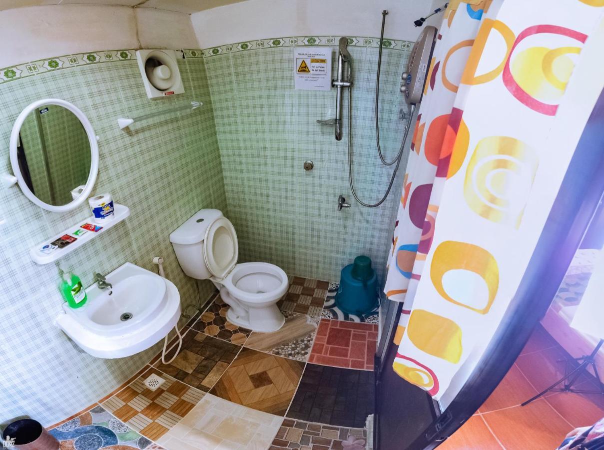 Apo Pension House Coron Bagian luar foto