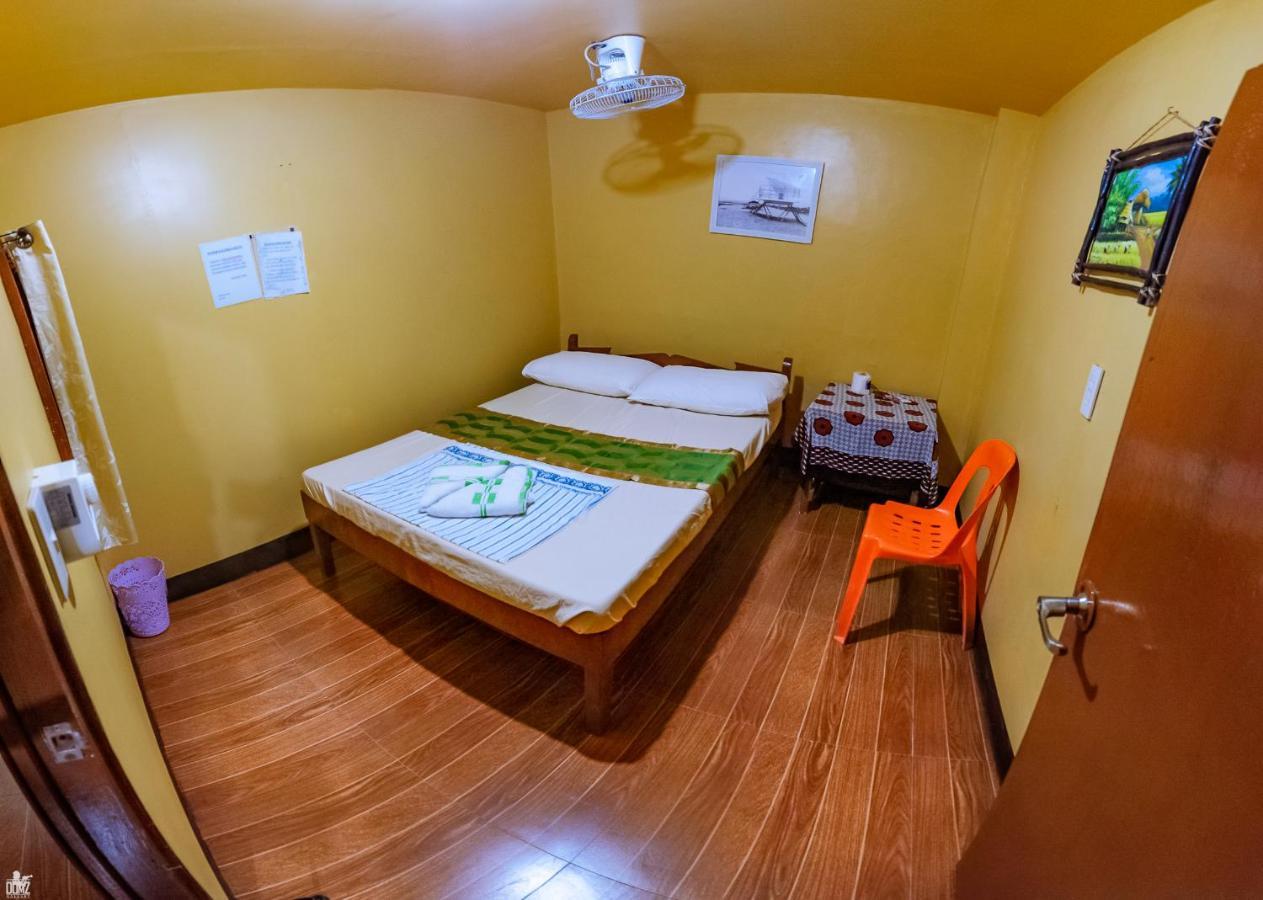 Apo Pension House Coron Bagian luar foto