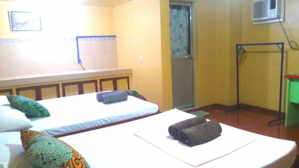 Apo Pension House Coron Bagian luar foto